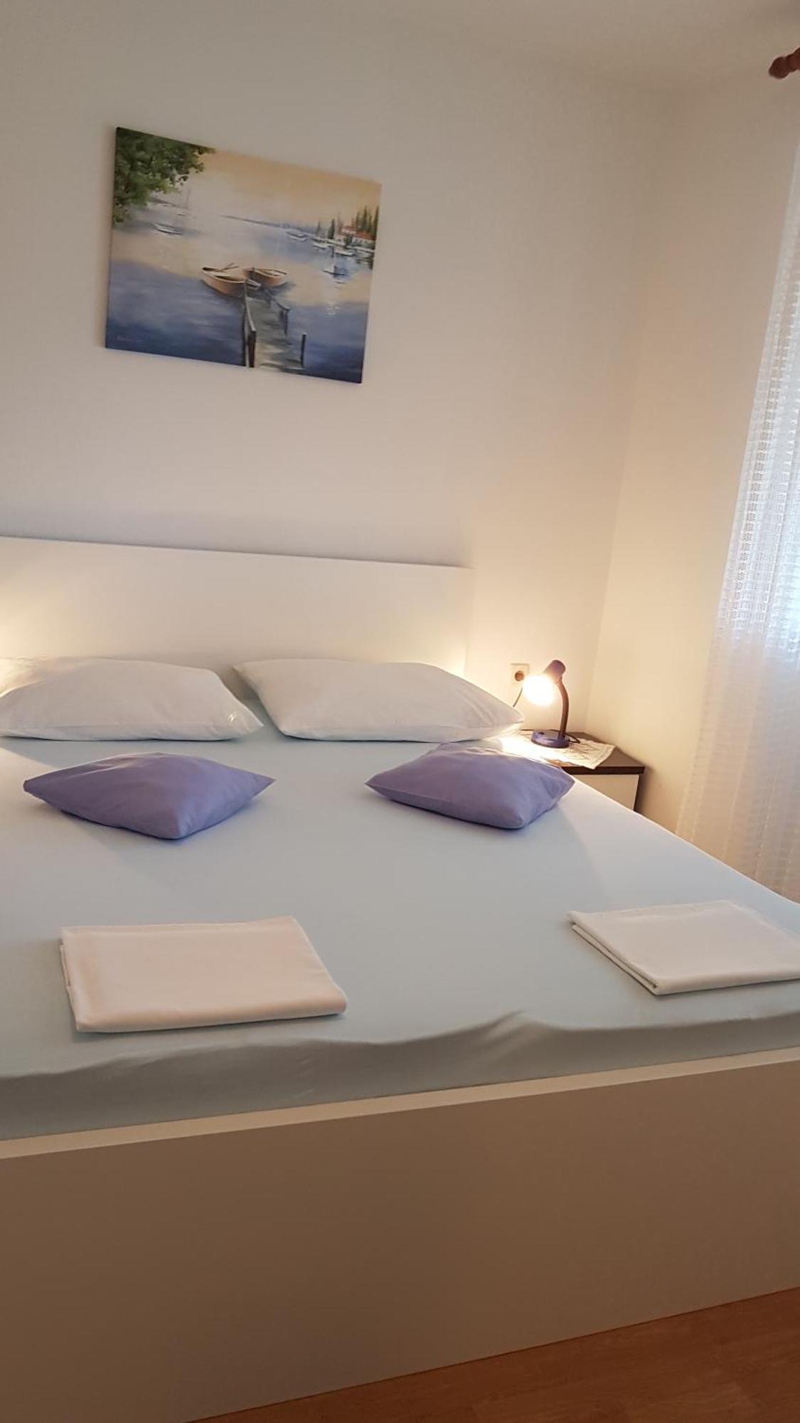 Apartmani Roza โลปาร์ ภายนอก รูปภาพ